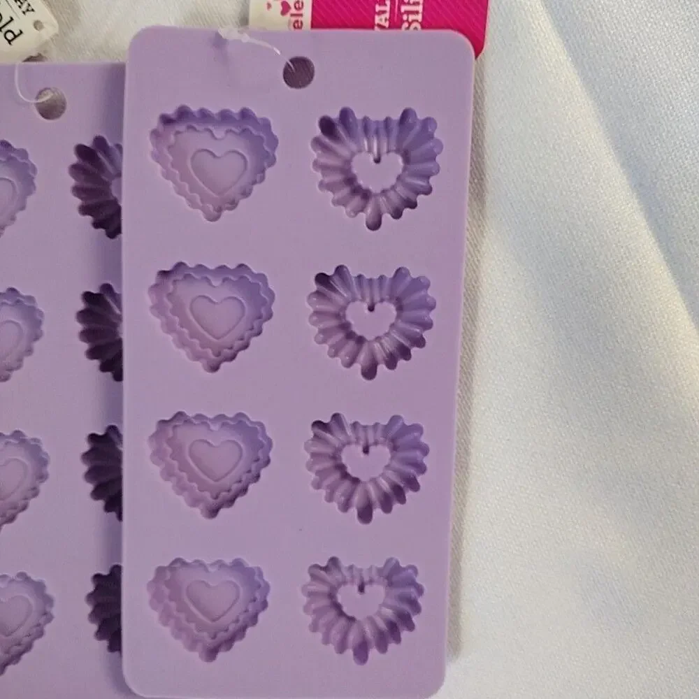 Way To Celebrate! Valentine Silicone Mold Set Of 5 Purple Hearts Chocolate Candy